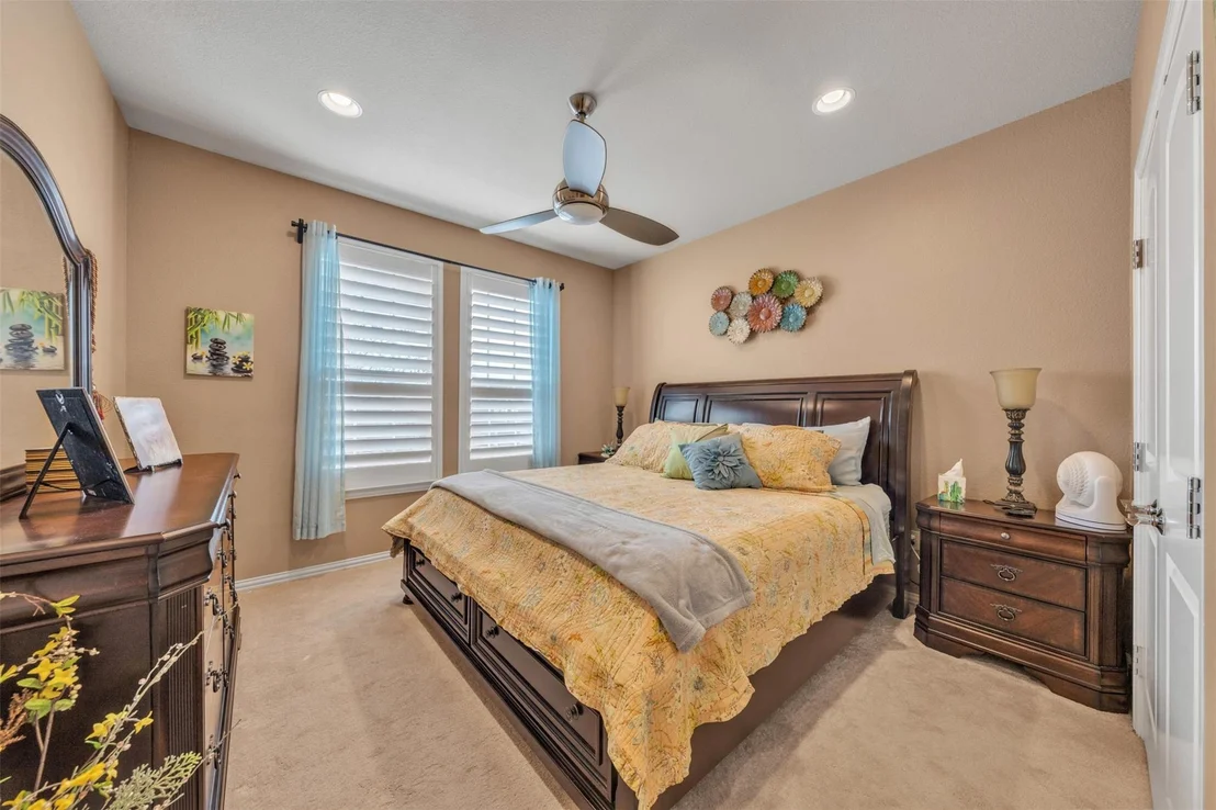 Photo of 2400 Vineyard Drive
