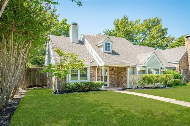 Photo of 1430 Broadmoor Drive