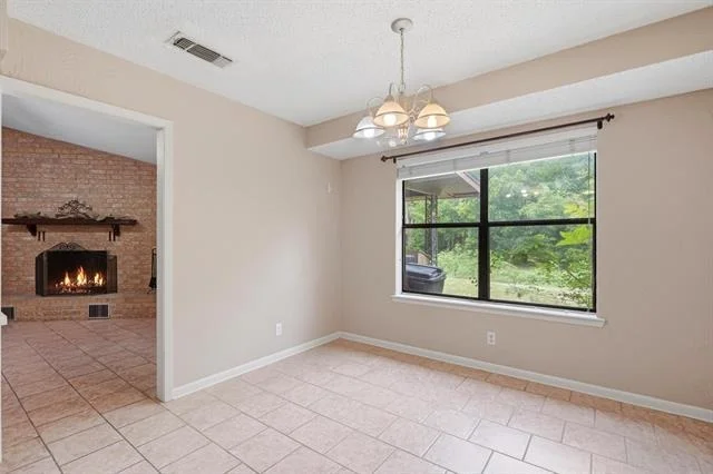 Photo of 116 Greentree Cir