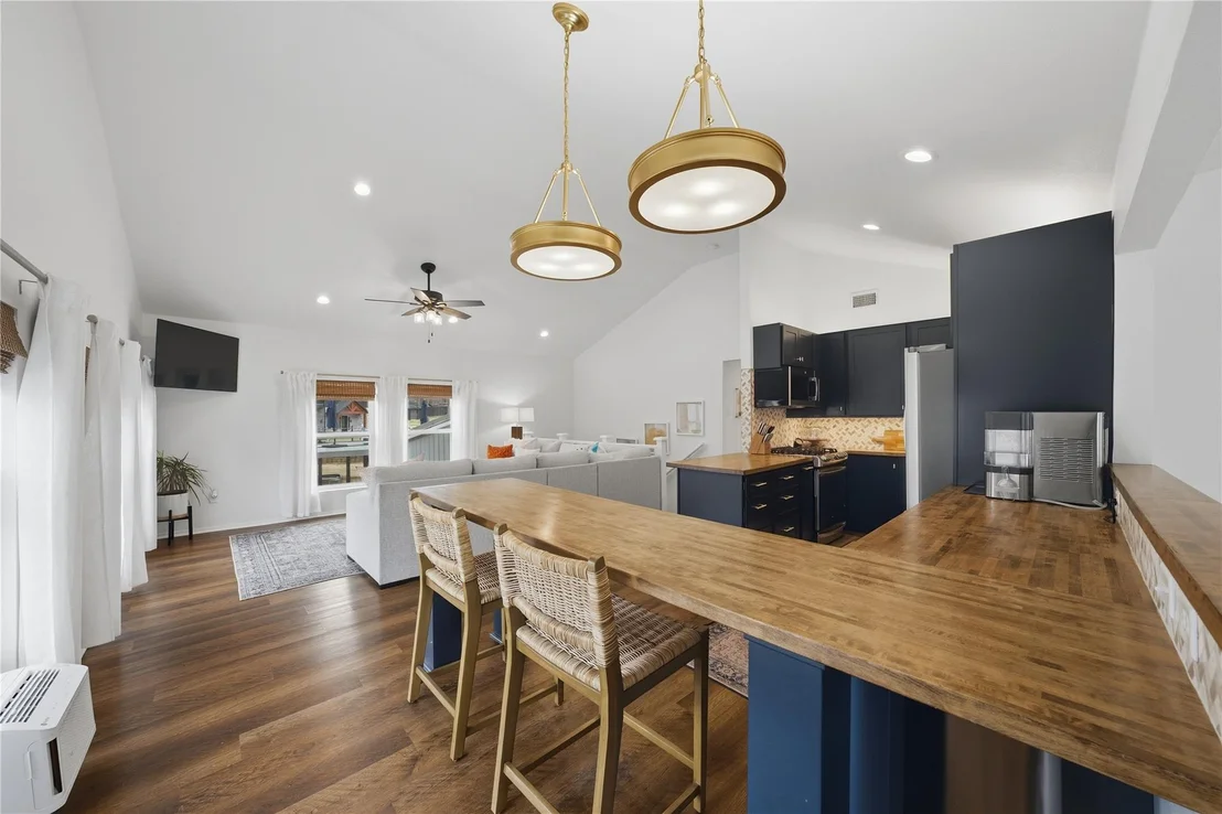 Photo of 126 Maples Trail