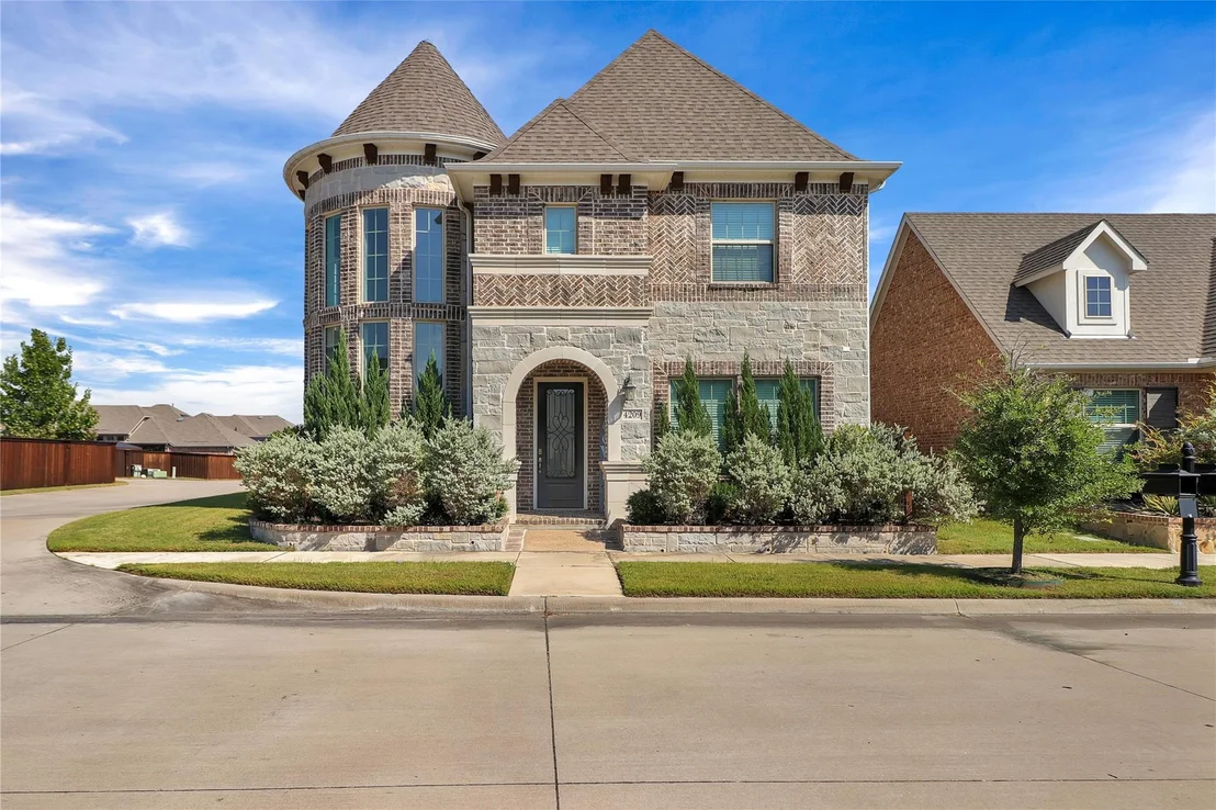 Photo of 4209 Whispering Willow Way