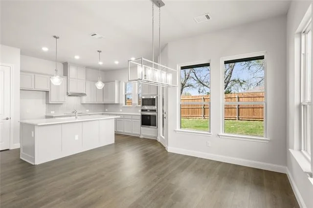 Photo of 4021 Alpine Street