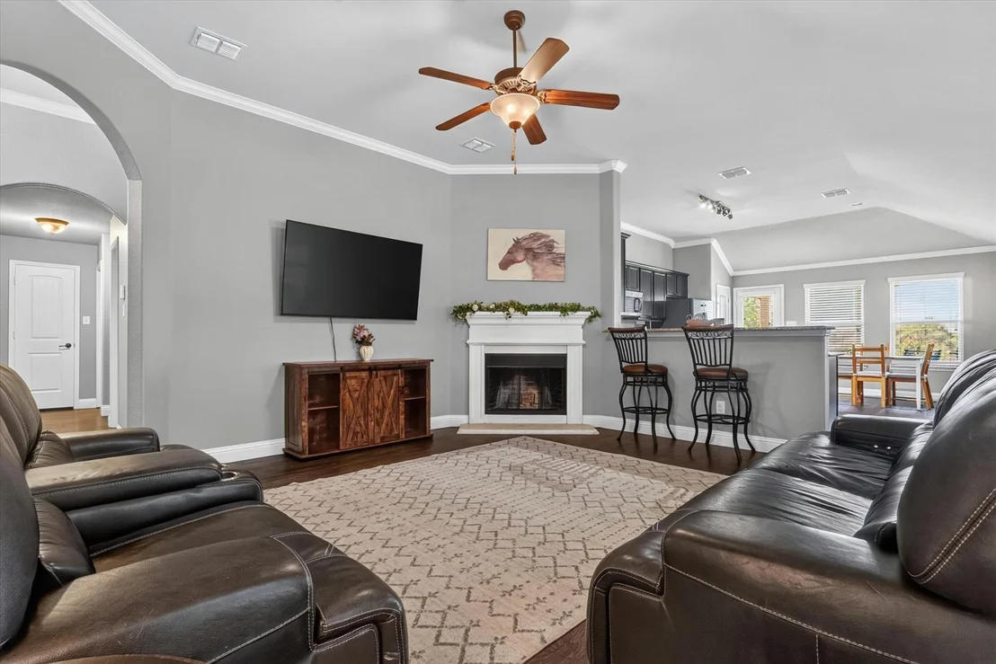 Photo of 441 E Wishbone Lane