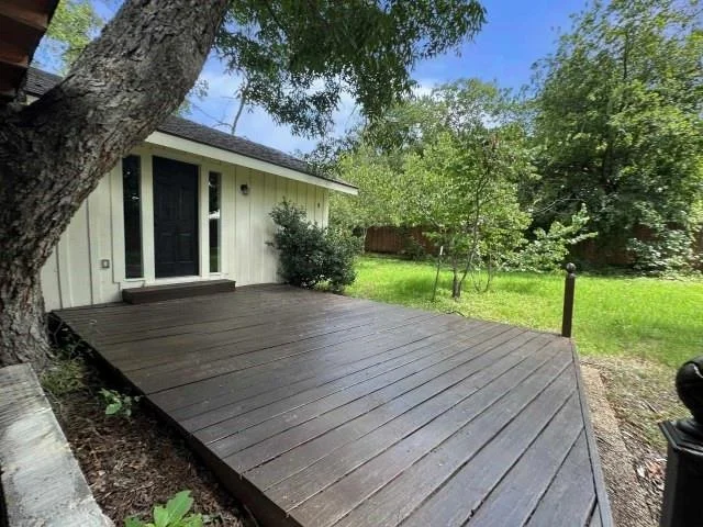 Photo of 302 W Highland Avenue