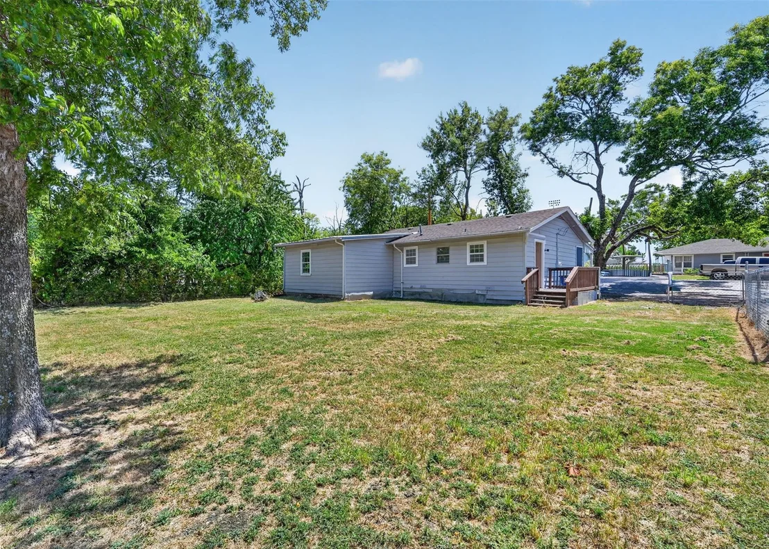 Photo of 610 Jefferson Avenue