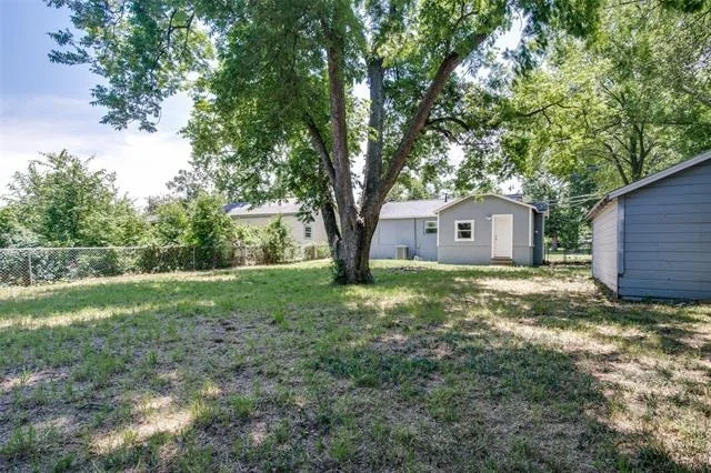 Photo of 606 W High Street