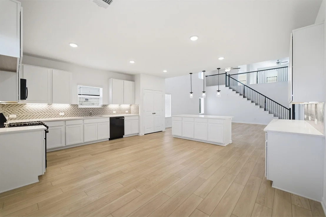 Photo of 424 Bronco Drive