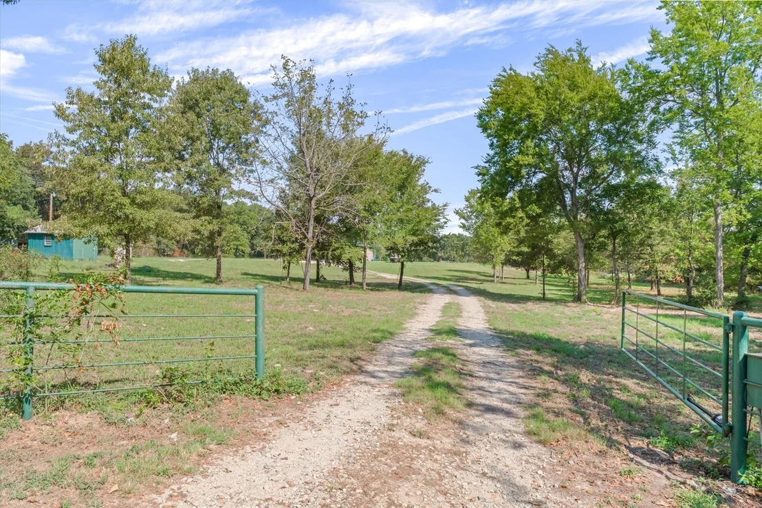 Photo of 1109 Vz County Road 2303
