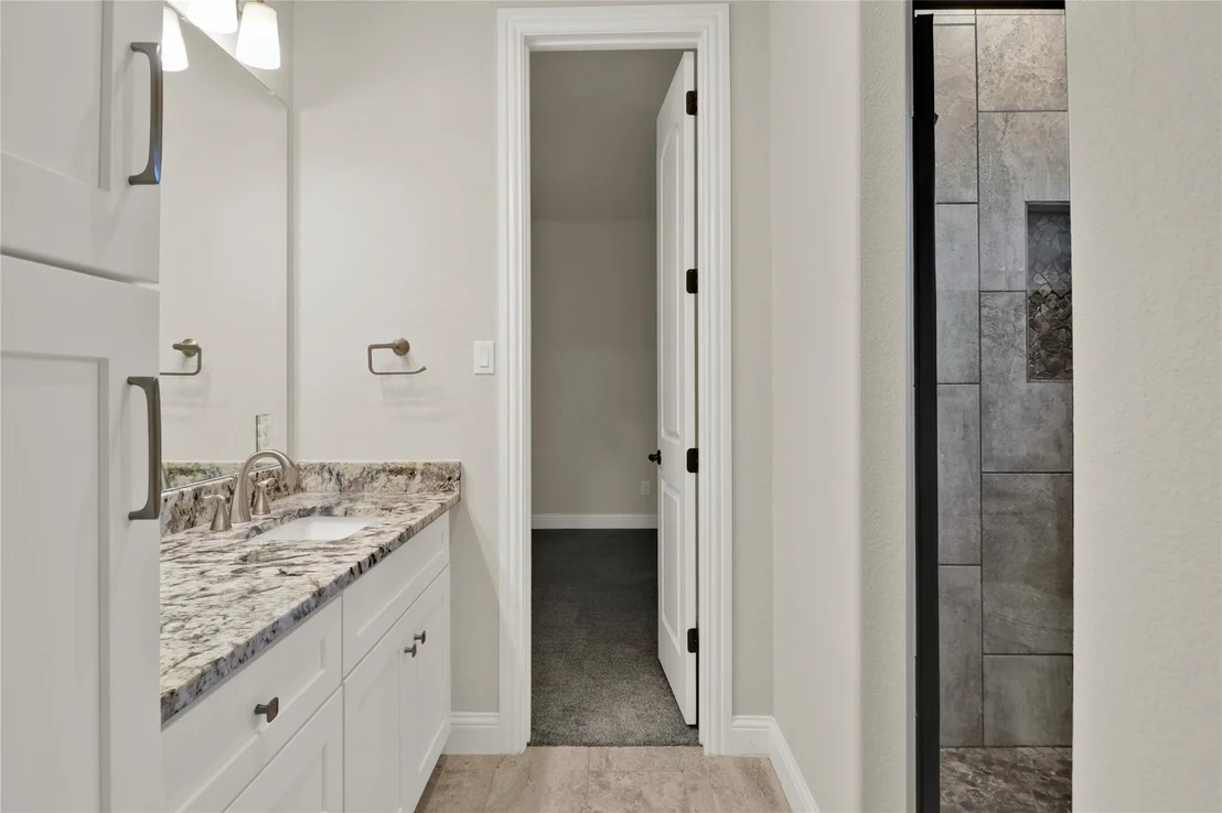 Photo of 8023 Pennington