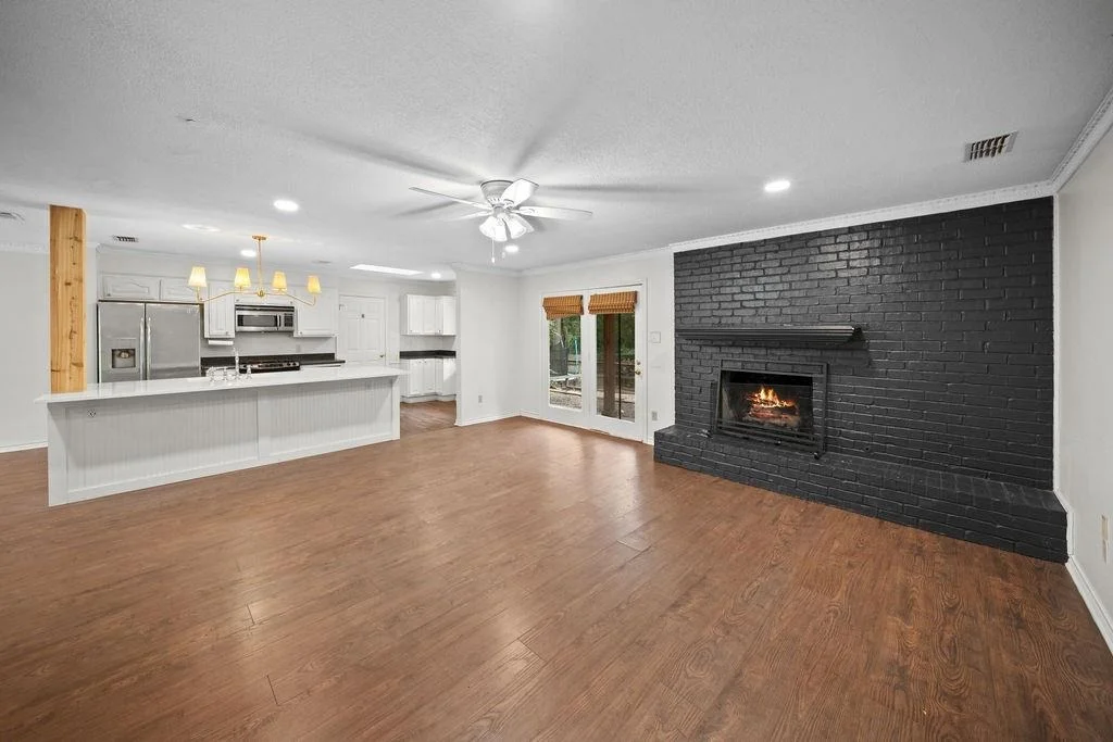 Photo of 15060 Willowwood Drive
