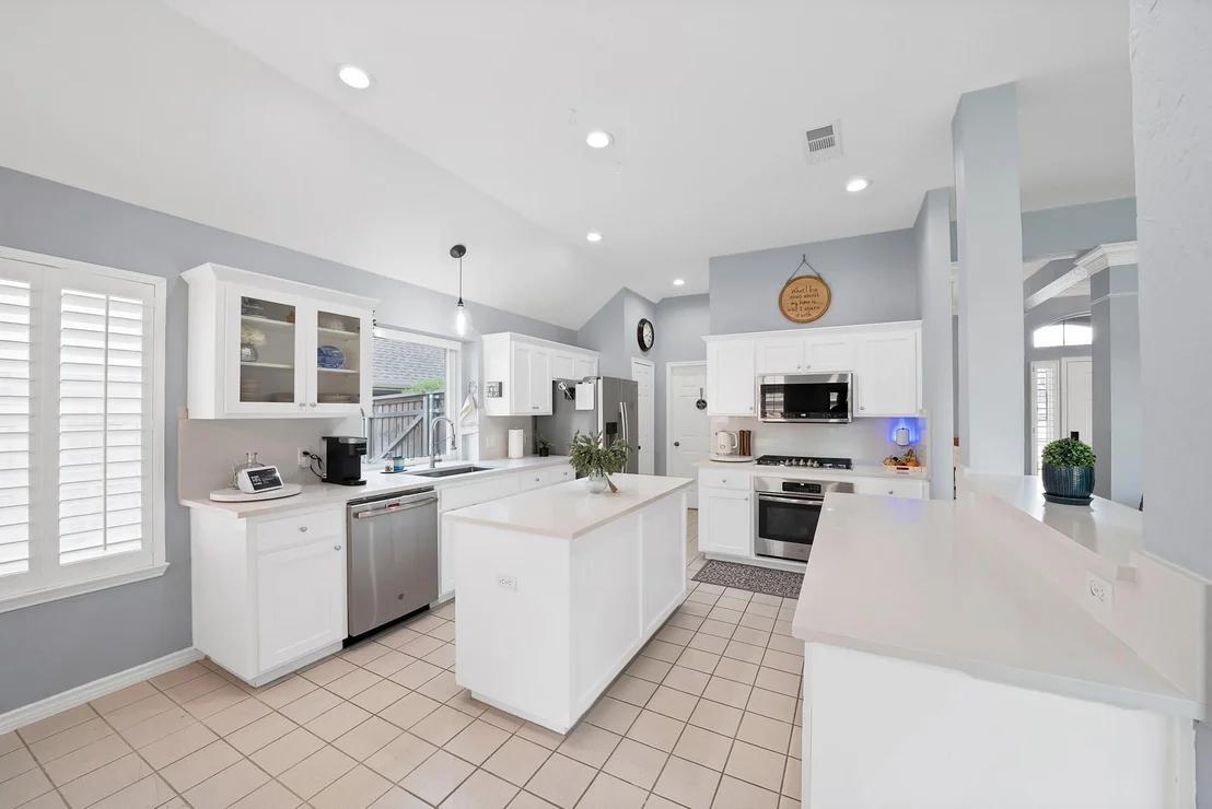 Photo of 4 Dobree Court