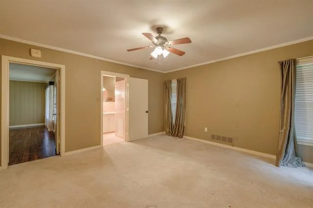 Photo of 817 Rivercrest Drive