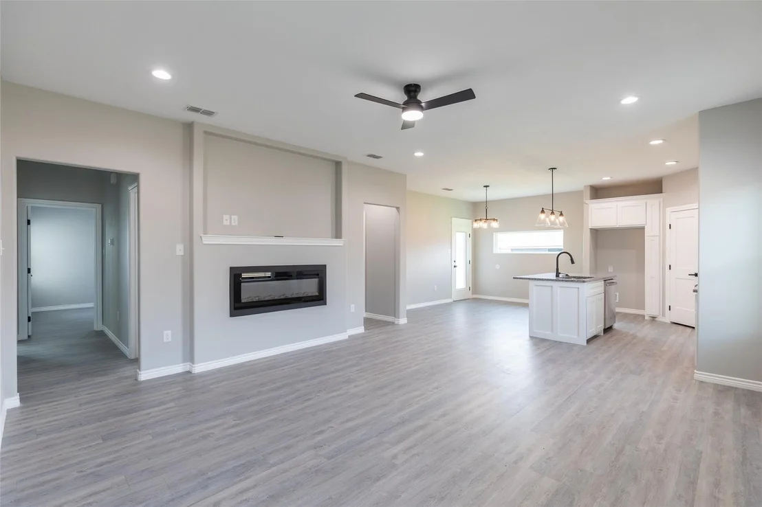 Photo of 7908 Freedom Crest Avenue