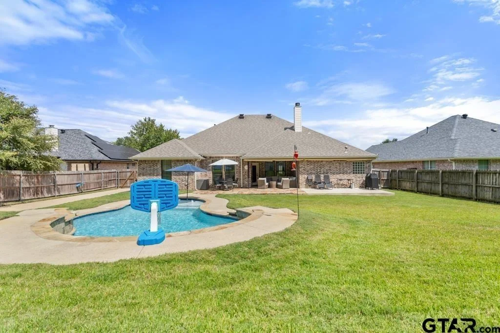 Photo of 19551 Sandhill Lane