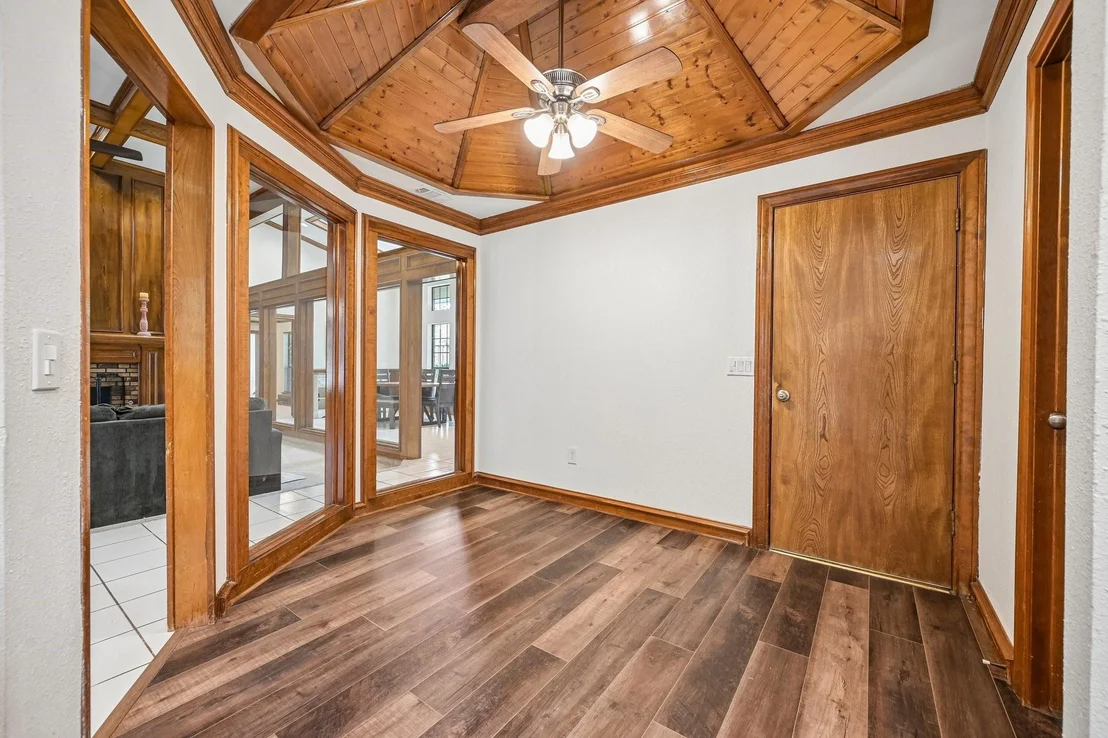 Photo of 925 Spring Brook Drive