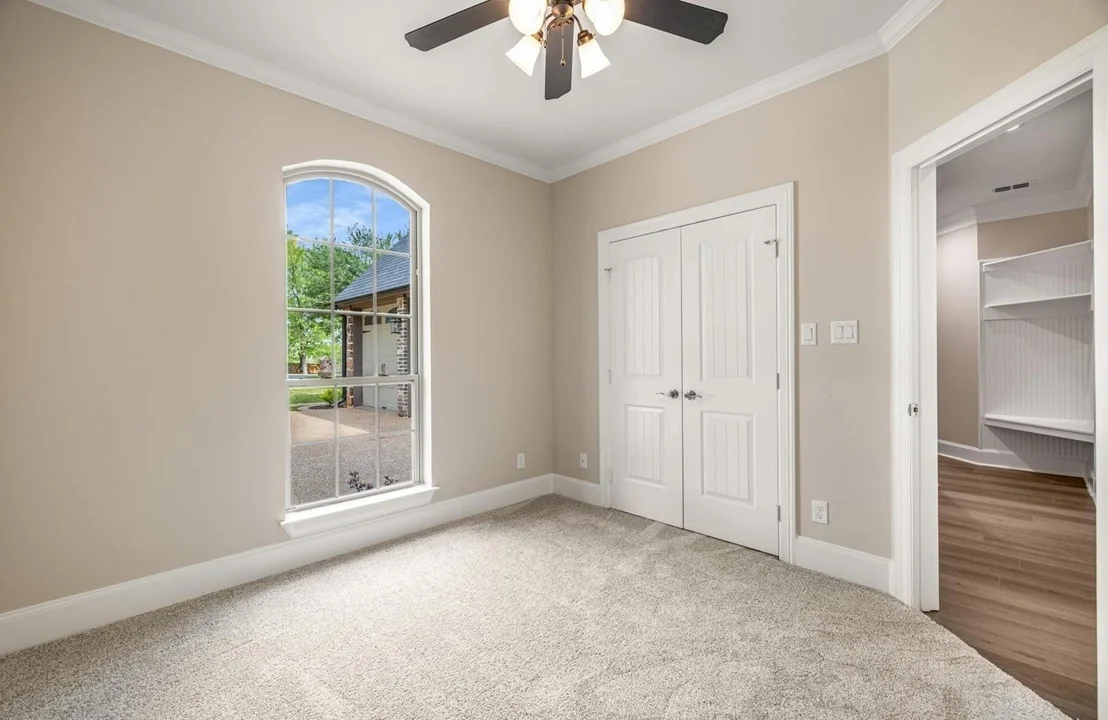 Photo of 333 Hines Crossing