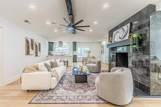 Photo of 2220 Greenvalley Drive