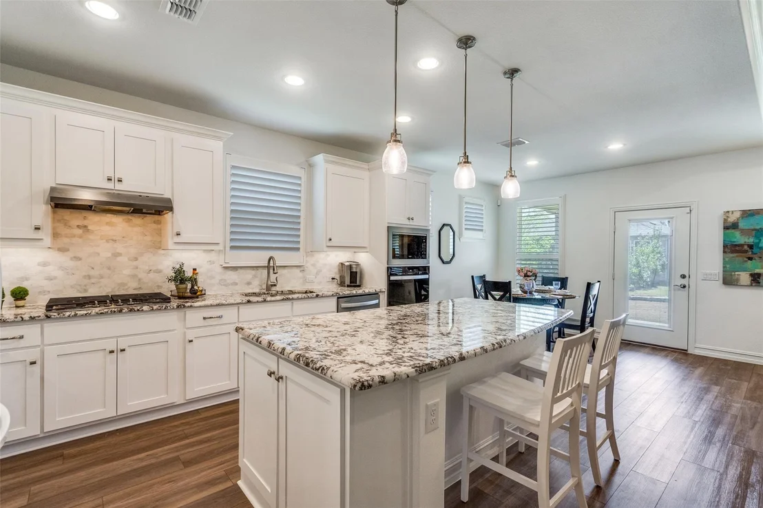 Photo of 424 Long Pines Drive