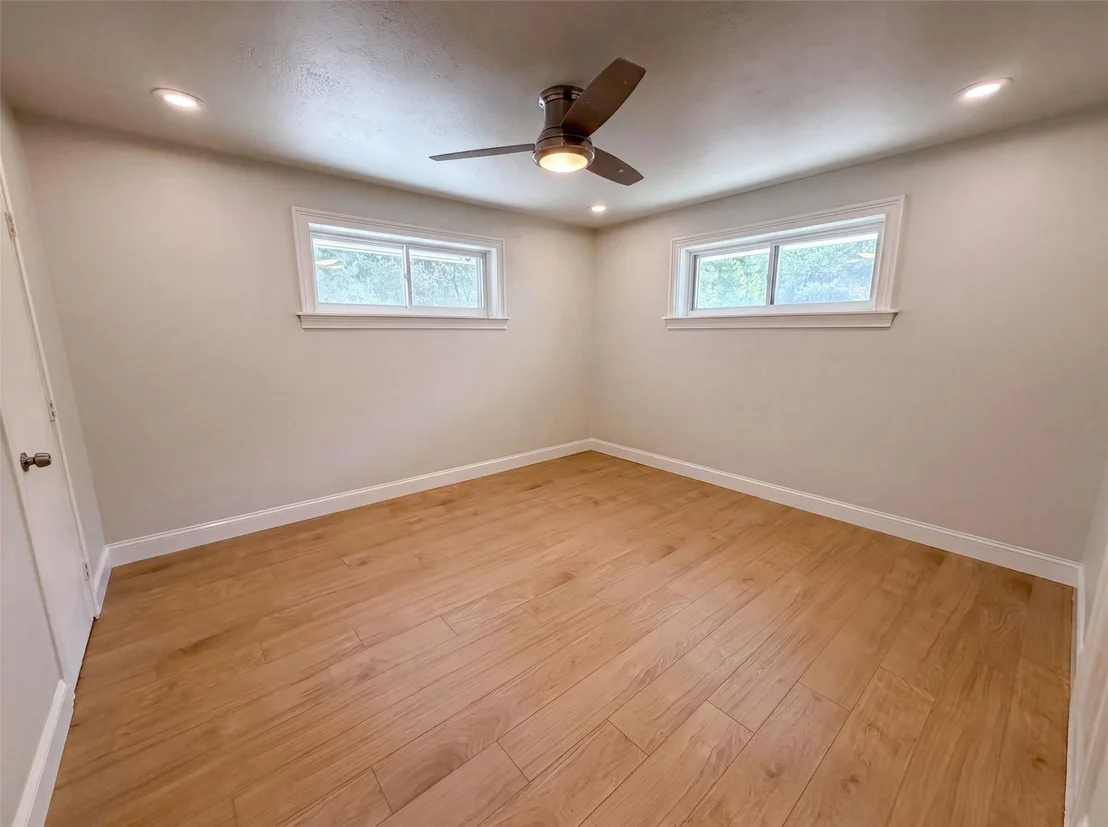 Photo of 3423 Willow Crest Lane