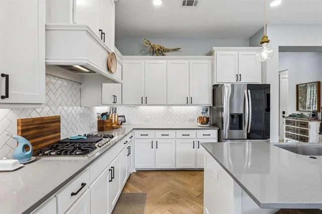 Photo of 5717 Riverside Lane