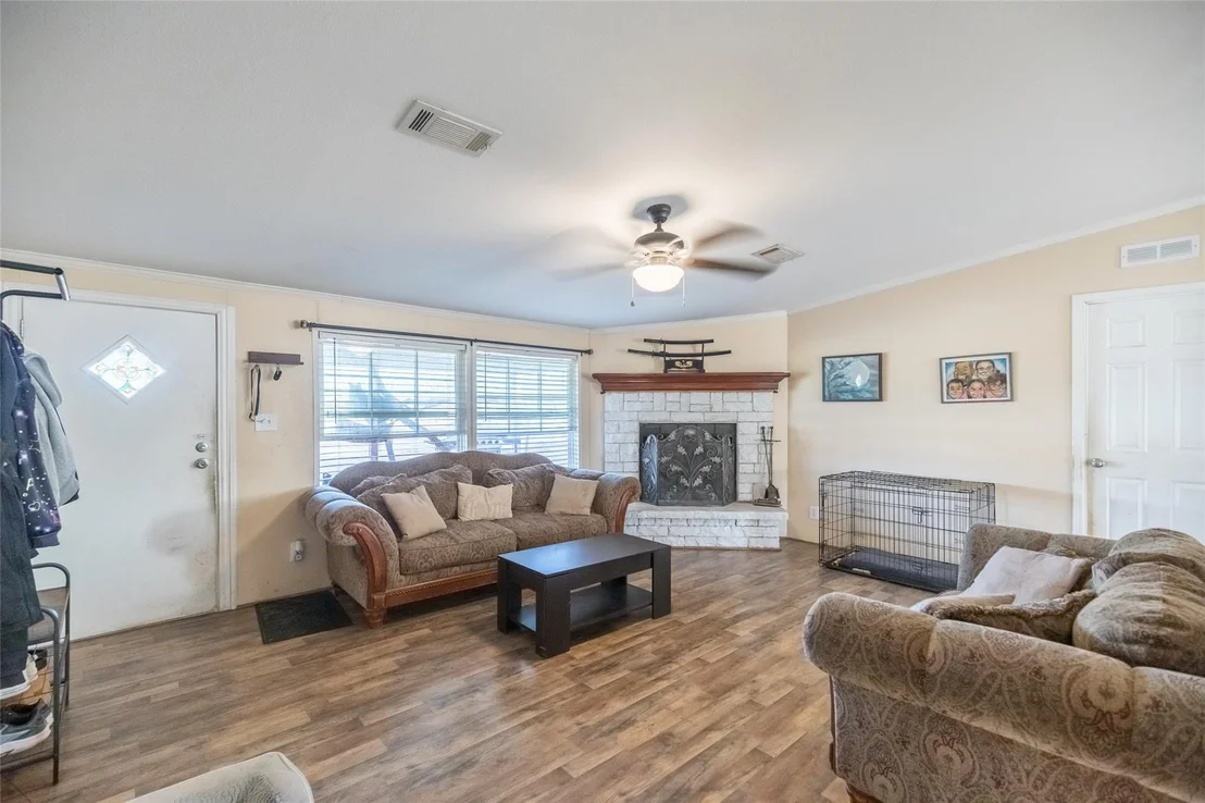 Photo of 6370 County Road 107