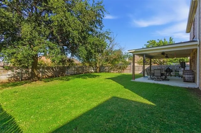 Photo of 5325 Sonoma Drive