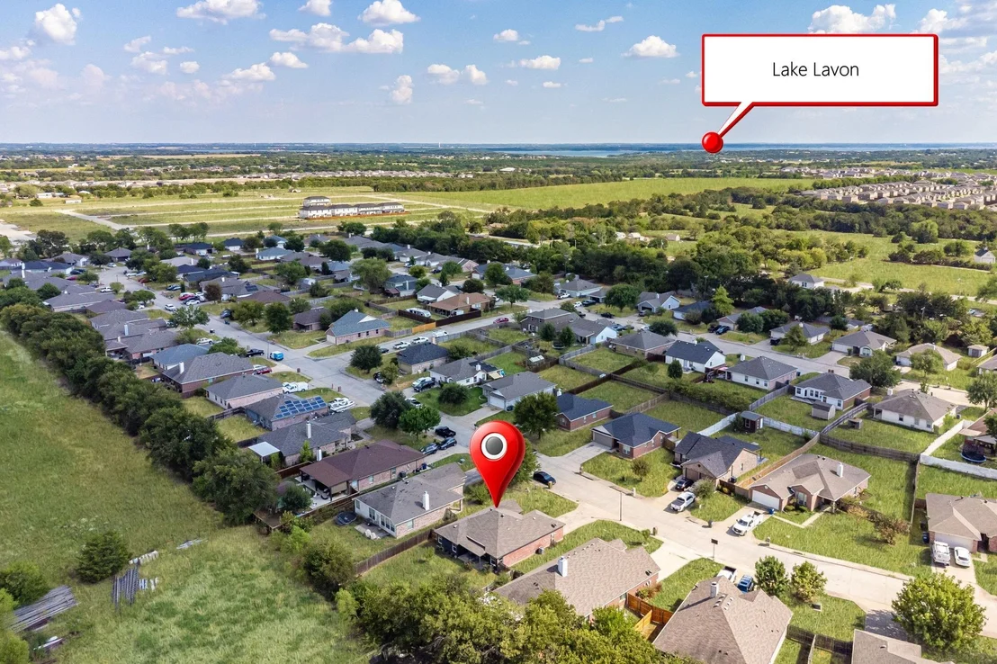 Photo of 412 Harvard Drive