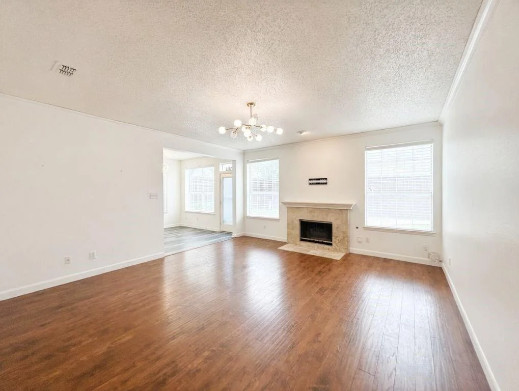 Photo of 4020 Oxlea Drive