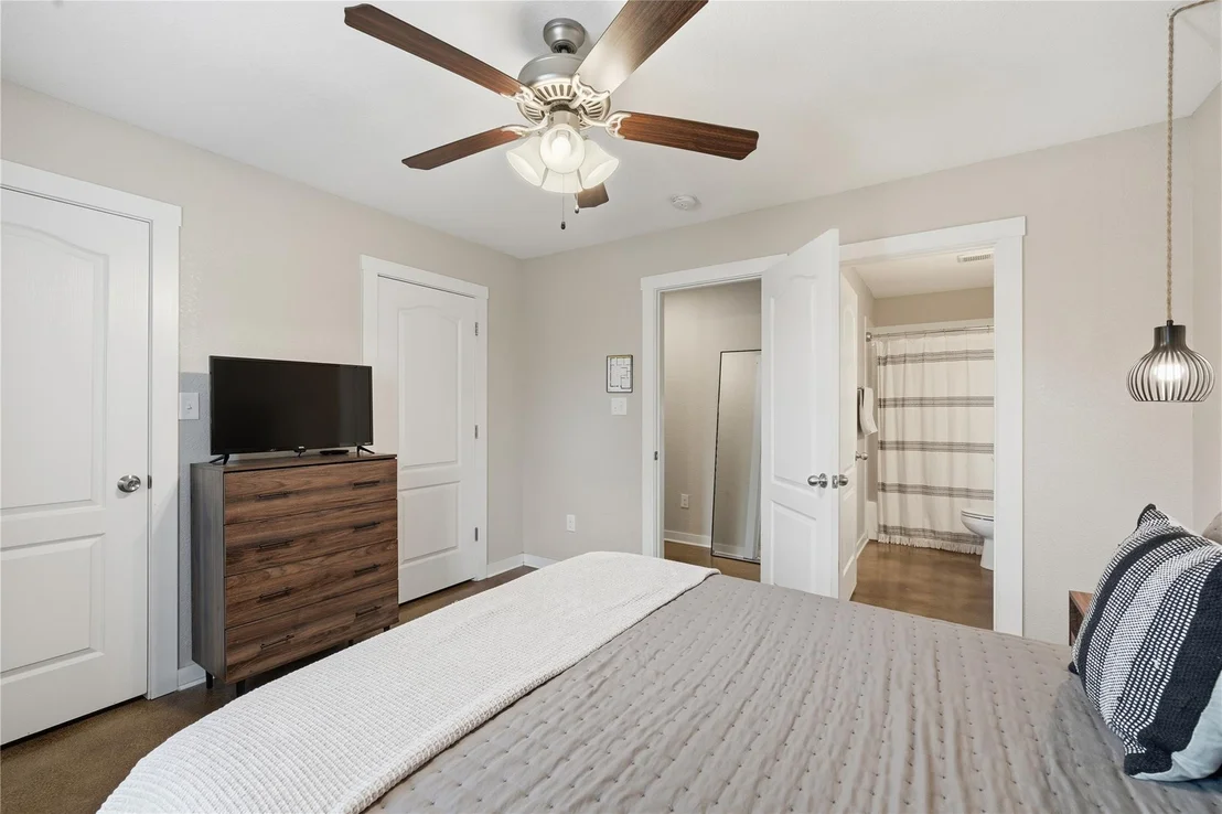 Photo of 1111 Primrose Drive