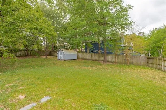 Photo of 216 Treetop Lane