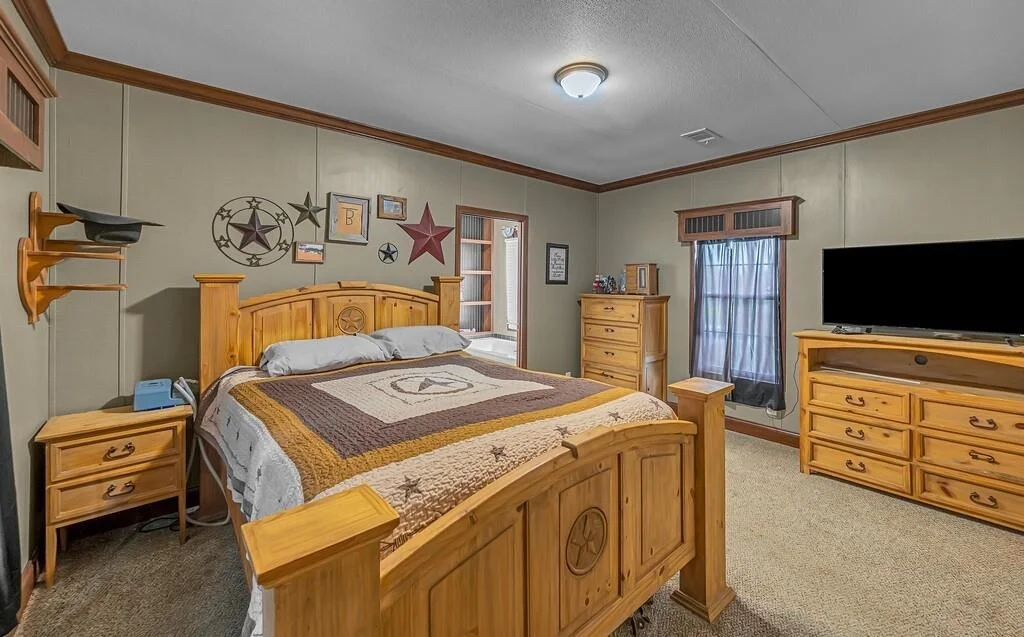 Photo of 1176 Blue Cut Road N