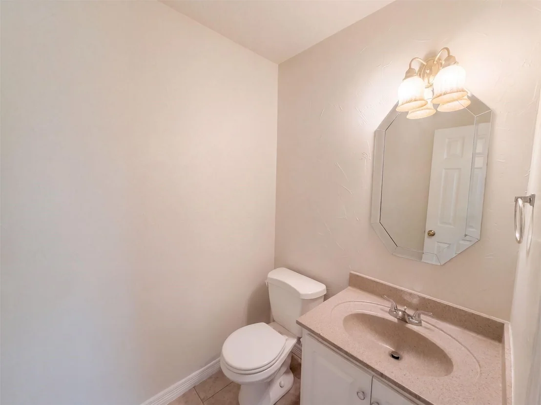 Photo of 6 Cimarron Court