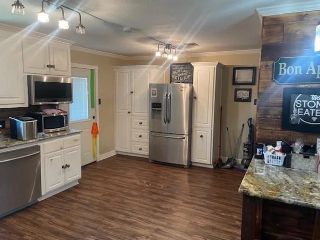 Photo of 130 Castleman Circle