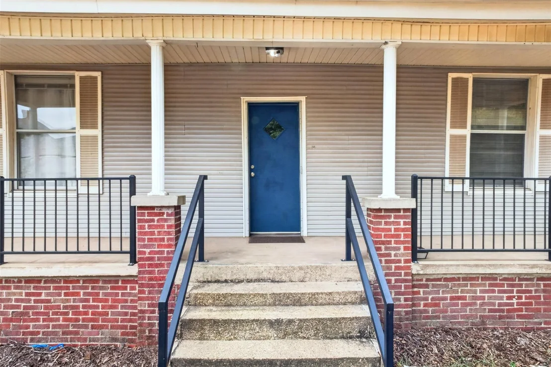 Photo of 102 Poplar Street