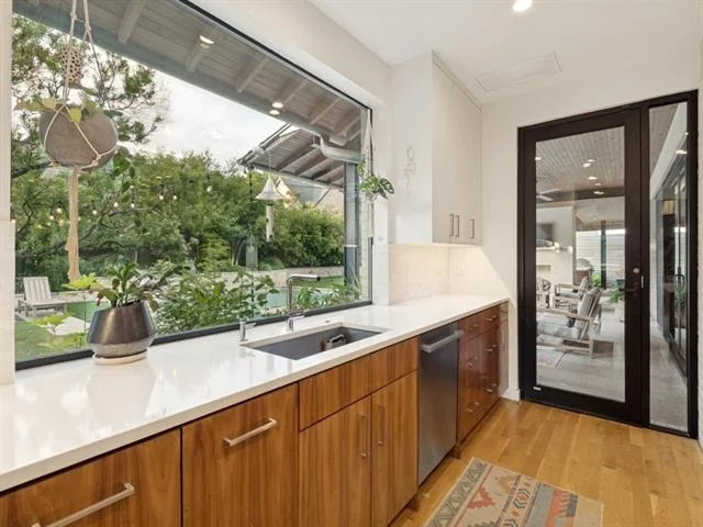 Photo of 6741 Alexander Drive