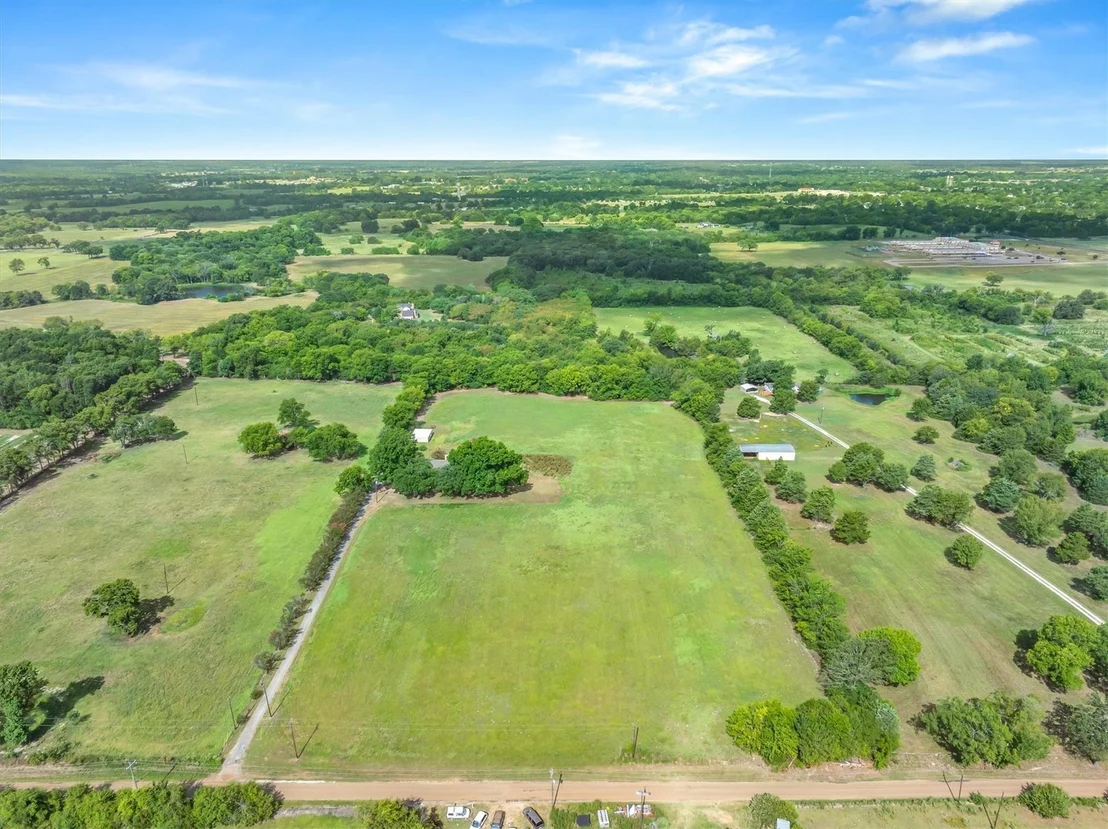 Photo of 600 VZ County Road 4930