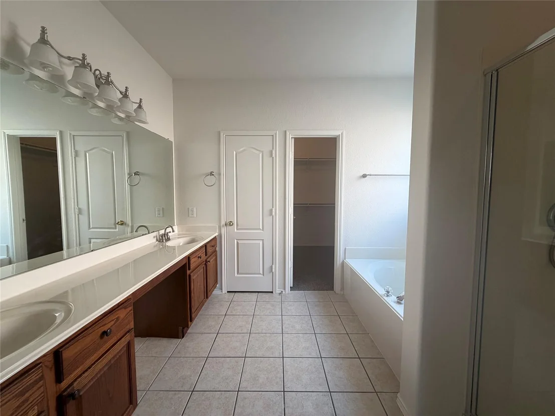 Photo of 1304 Grapevine Drive