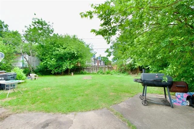 Photo of 6306 Landmark Drive