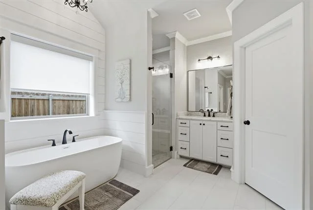 Photo of 416 Deer Point Cove