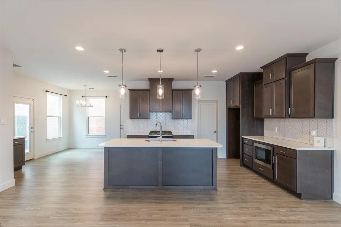 Photo of 208 Pecan Street