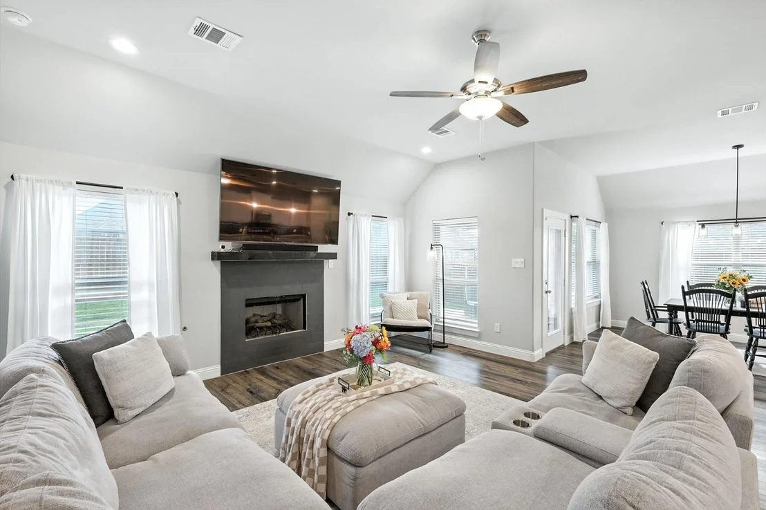 Photo of 705 Chaparral Road