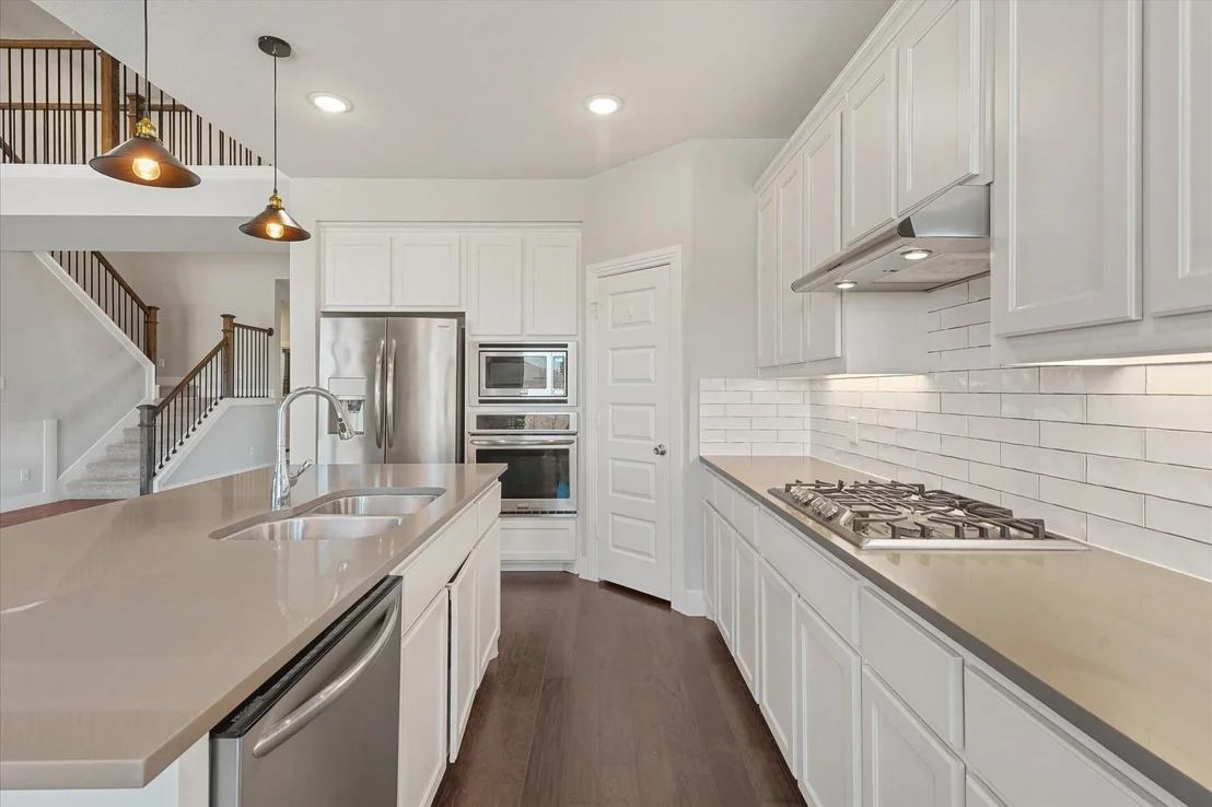 Photo of 2044 Longbridge Road