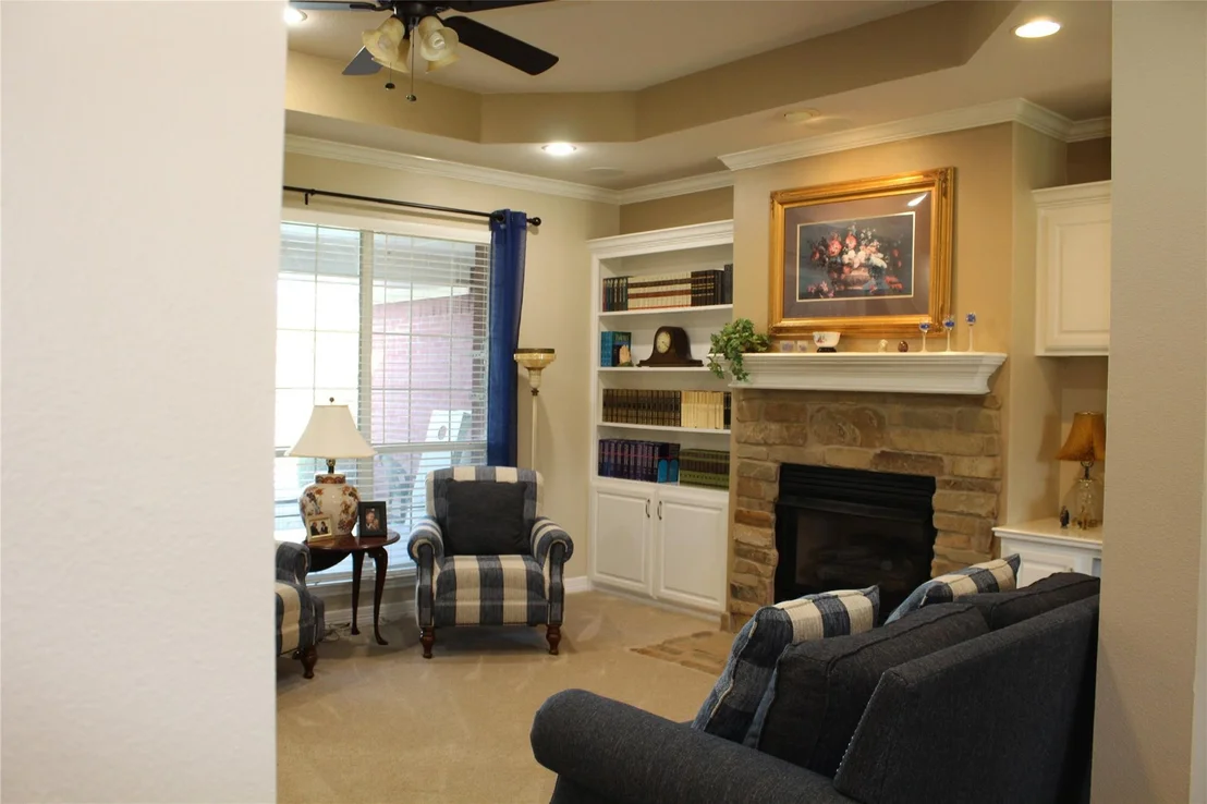 Photo of 2131 Deer Run