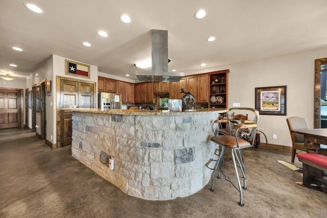 Photo of 2649 Hideaway Lane