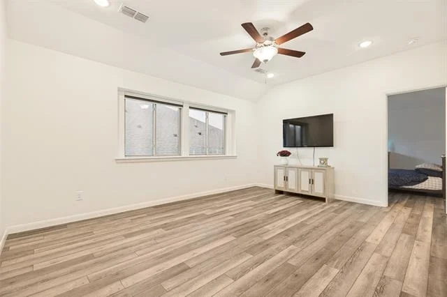 Photo of 4015 Cloverleaf Trail