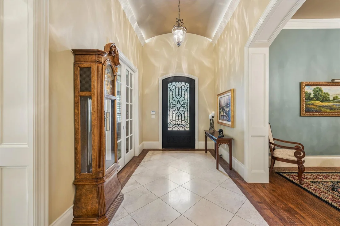 Photo of 6350 Memorial Drive