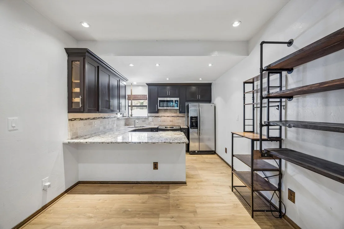 Photo of 2749 Buna Drive