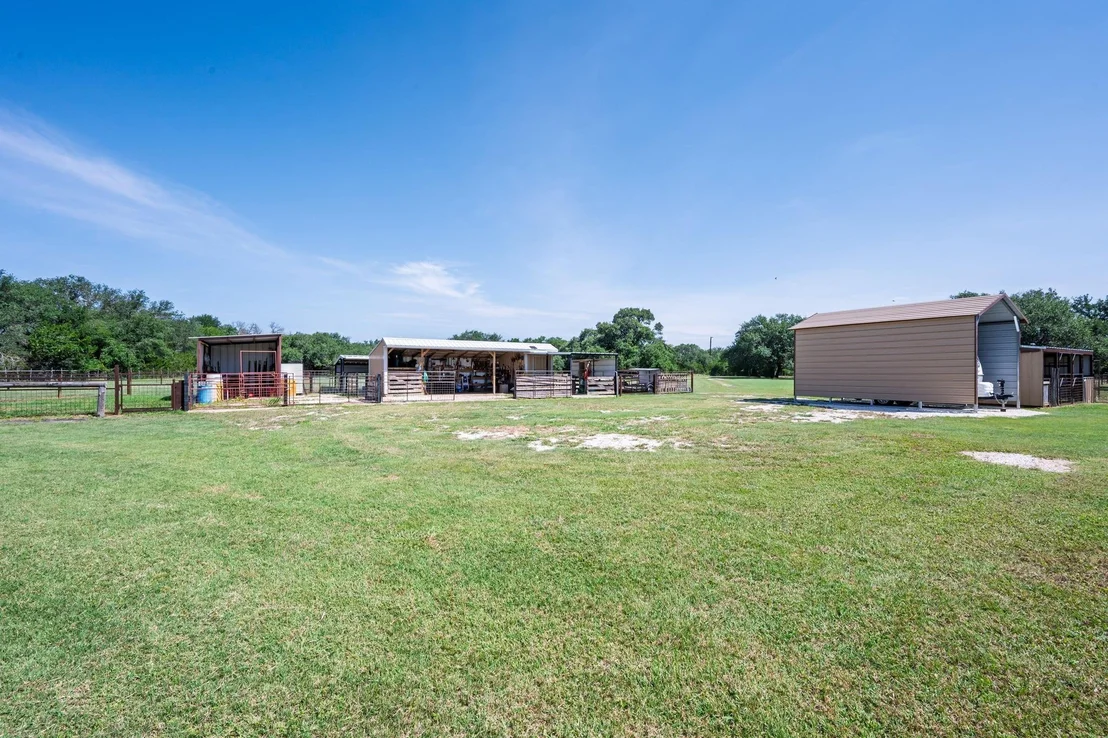 Photo of 2517 County Road 4240