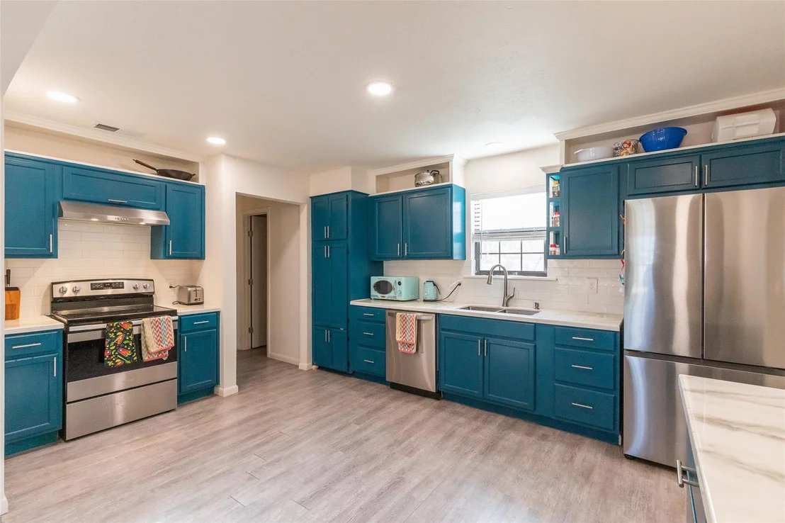 Photo of 2218 N Mockingbird