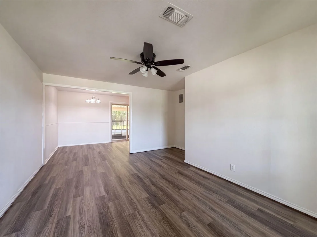 Photo of 2549 Steven Drive